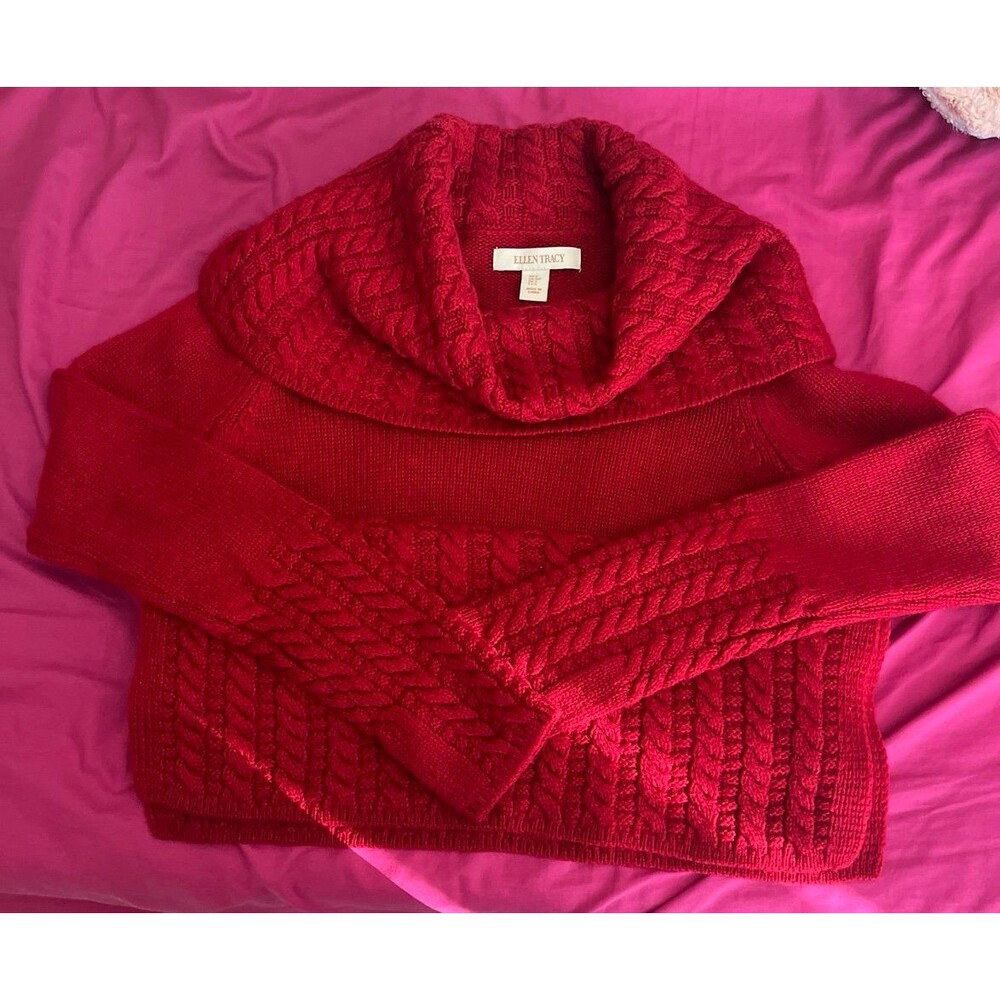 Sweater - Picture 4 of 4